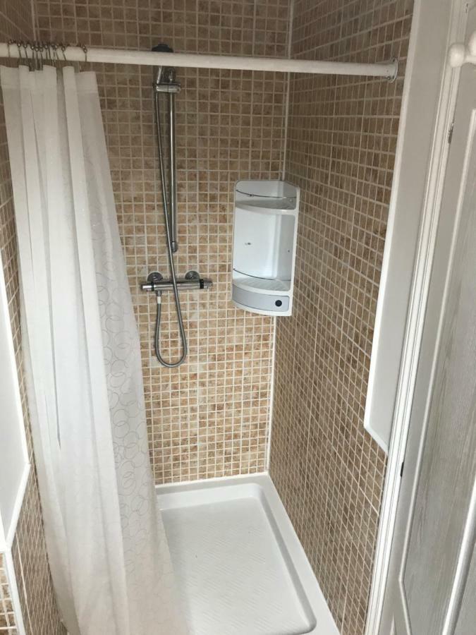 Le Noyer Villa Lithaire Ngoại thất bức ảnh